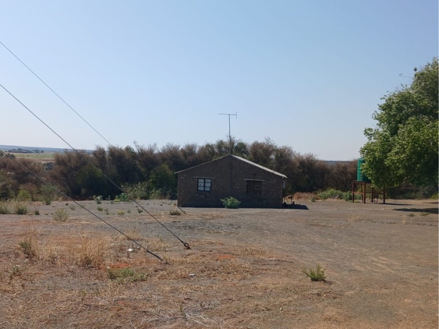 4 Bedroom Property for Sale in Douglas Rural Northern Cape